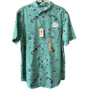 NWT URBAN PIPELINE Button Up Shirt Men's Size XL Boombox Tape Print Short Sleeve